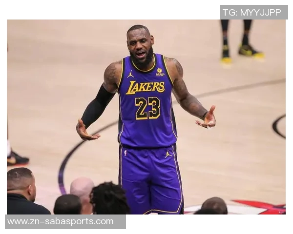 詹姆斯状态回暖连续四场投篮命中率超五成展现强大实力 詹姆斯状态回暖连续四场投篮命中率超五成展现强大实力