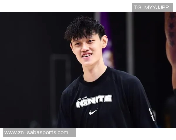 小波特盛赞曾凡博具备NBA潜力运动能力与投篮技术兼备